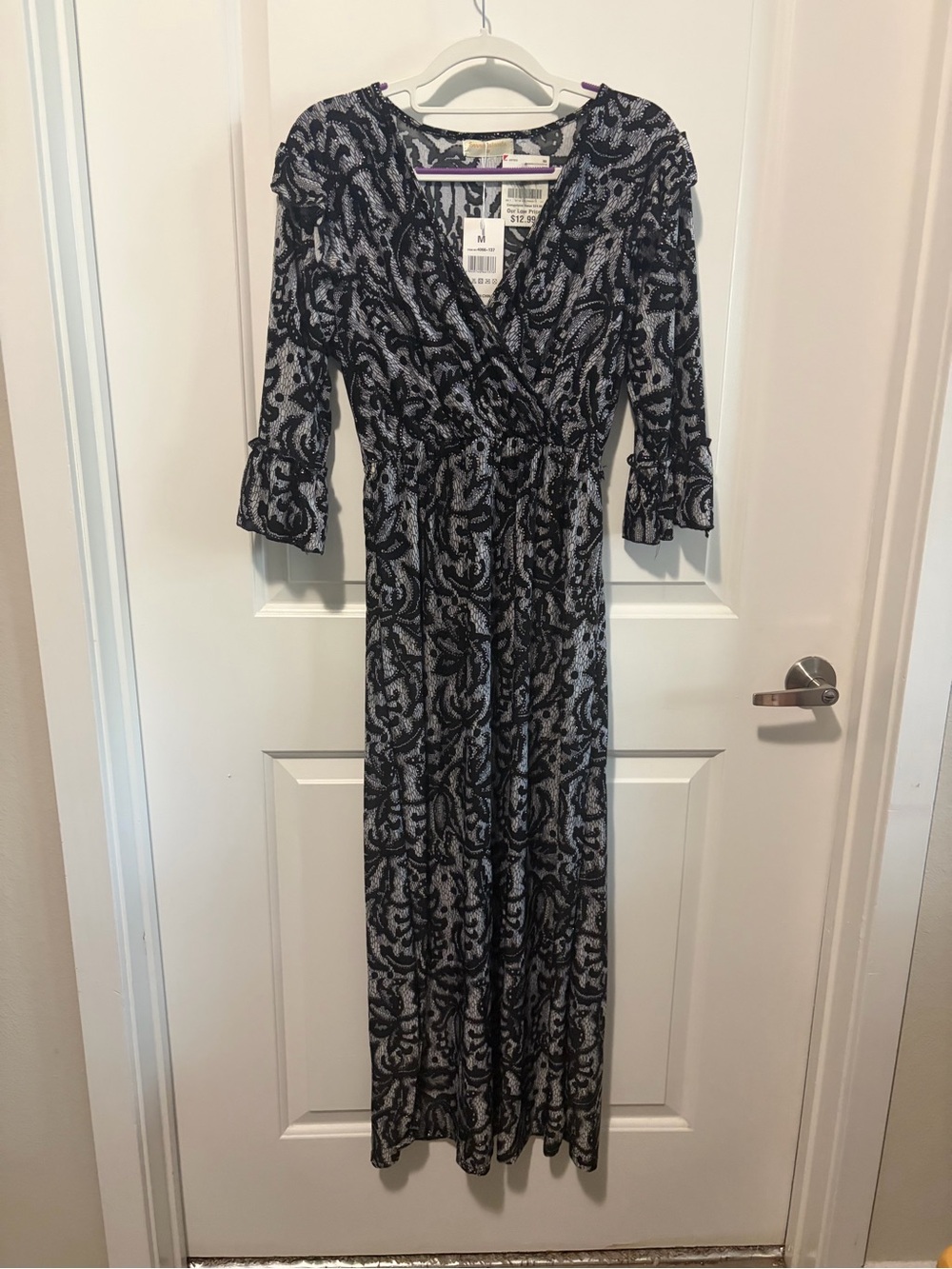 Black & Gray Patterned Wrap Maxi Dress - Women's Elegant Maxi